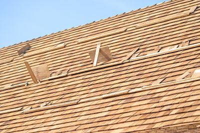 Who Does Roofing Service